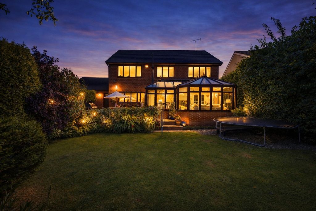 Property photo 1 of 15 Picture No. 23