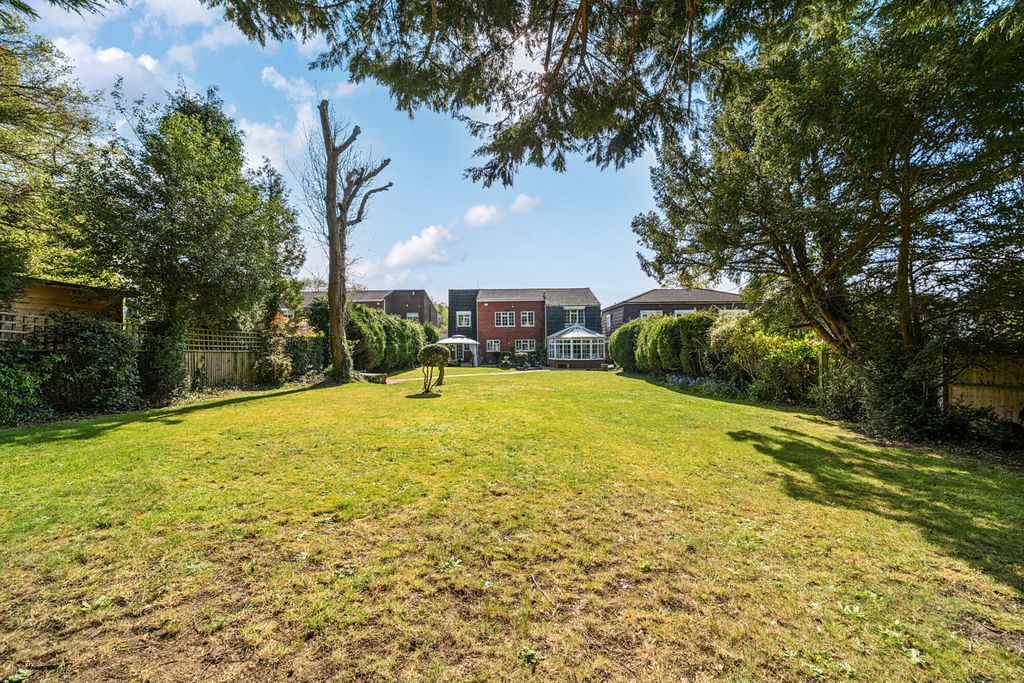 Property photo 2 of 31 1447995-11-69E7A4...