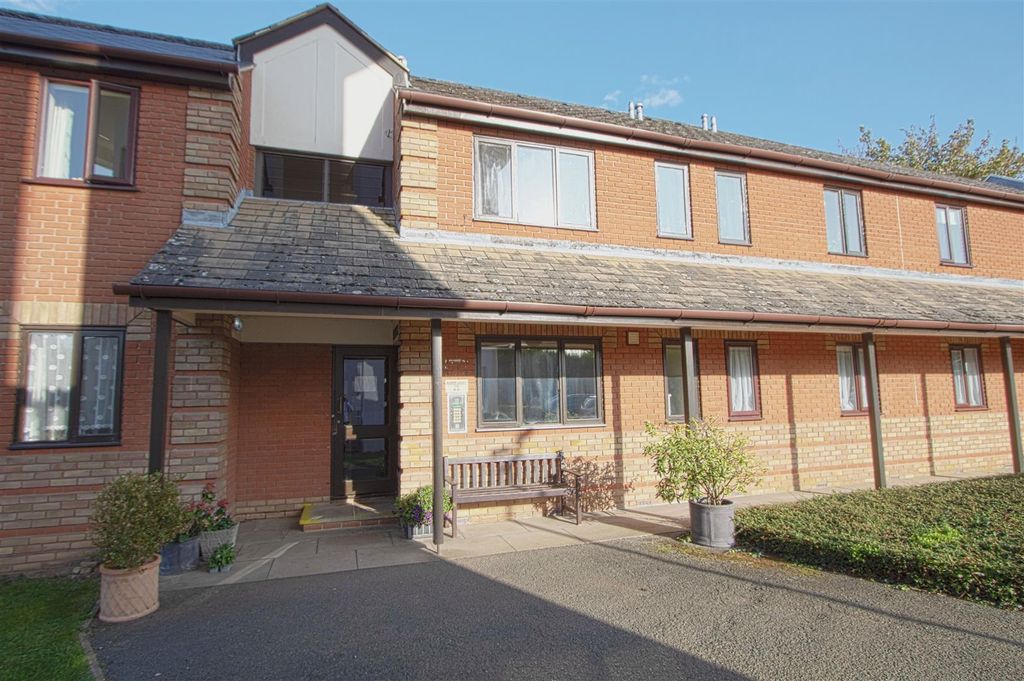 Property photo 1 of 7 Frontnew.Jpg