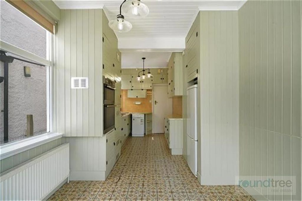 Property photo 1 of 11 (Main)