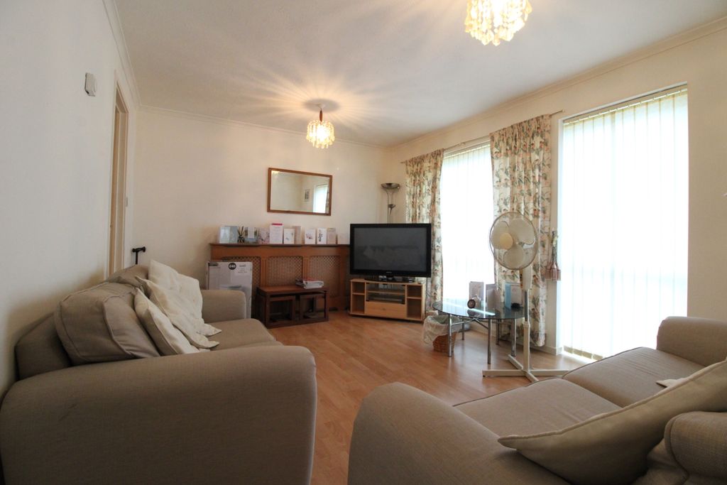 Property photo 2 of 10 B.Lo