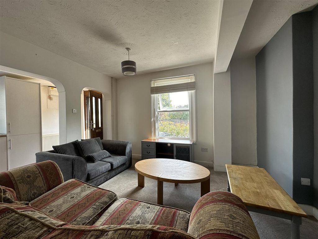 Property photo 2 of 8 Img_9828.Jpeg