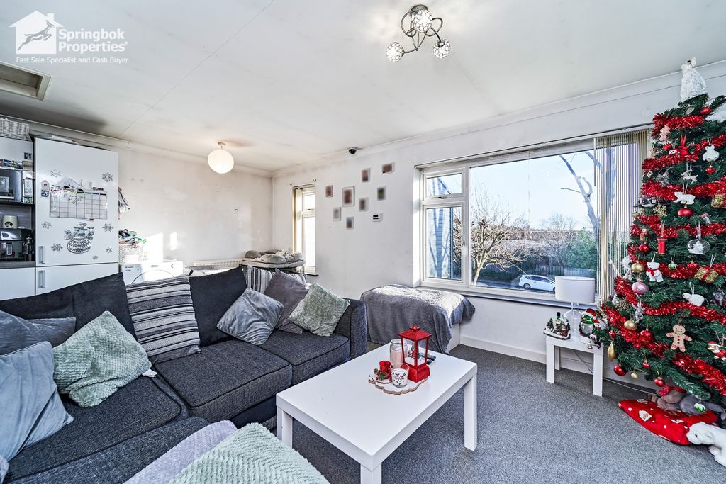 Property photo 2 of 10 Image 2