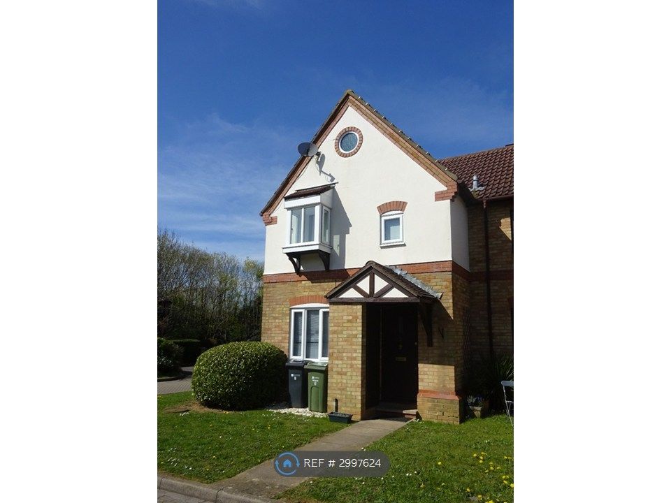 Property photo 1 of 9 Front