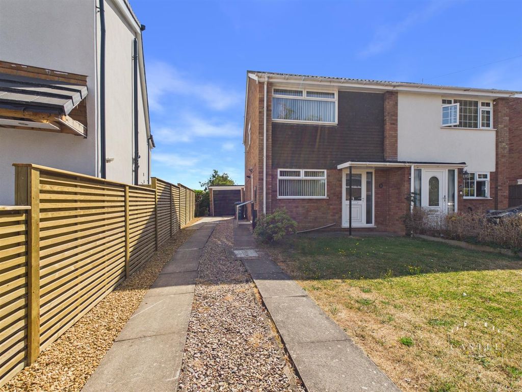 Property photo 1 of 13 Cam02833G0-Pr0861-Still014.Jpg