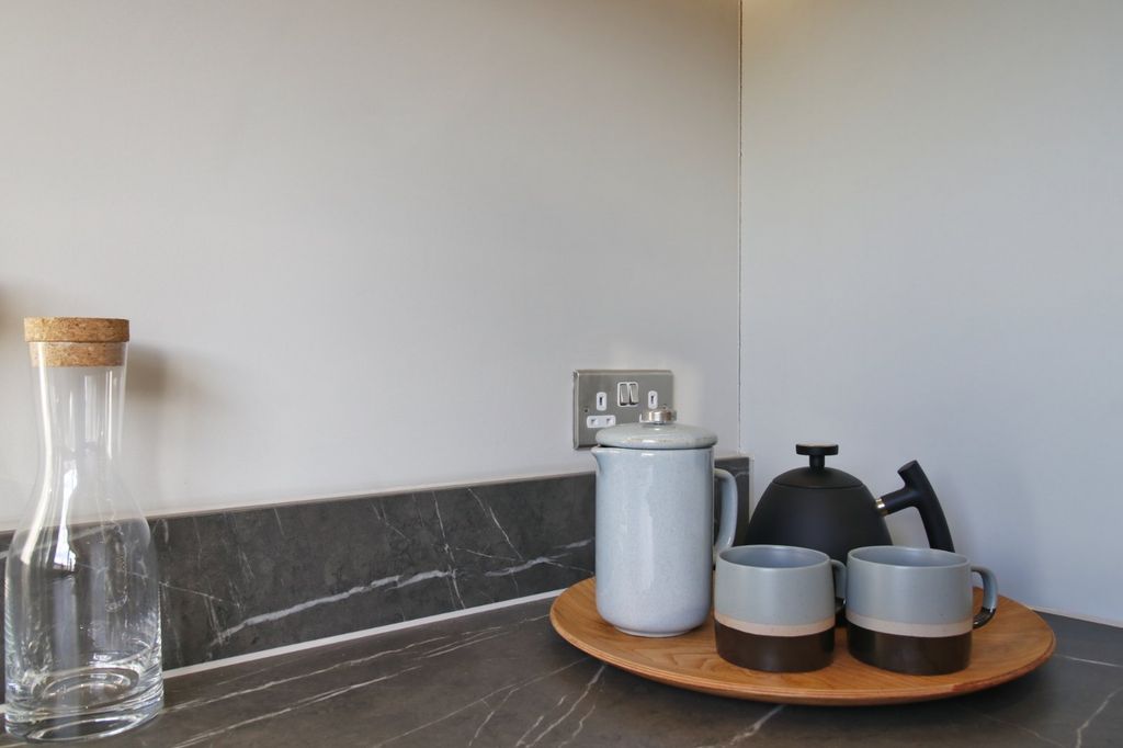 Additional image 7 of 4 bed detached house to rentPark Meadow Lane, Leeds, West Yorkshire LS12