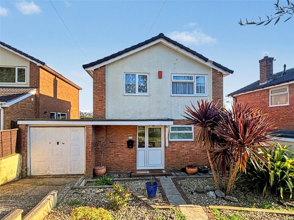 Property photo 1 of 19 Outside Front