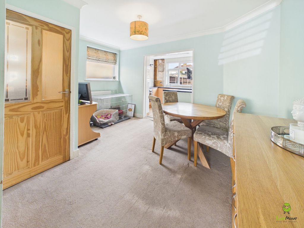 Property photo 2 of 17 Presented By Clinton At Ewemove Bexleyheath And Da