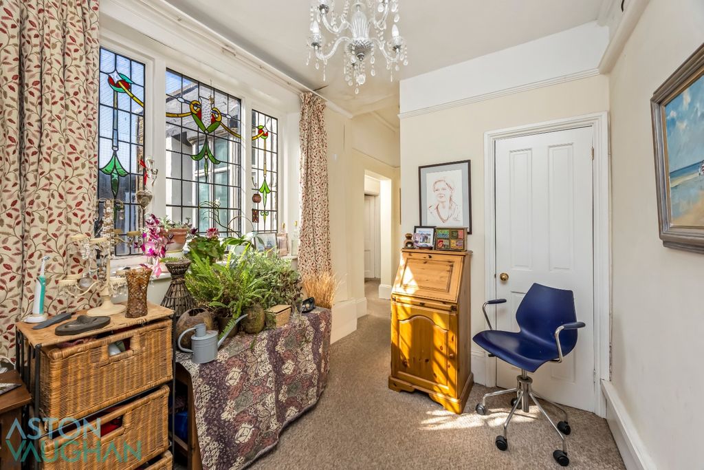 Property photo 3 of 22 5075483