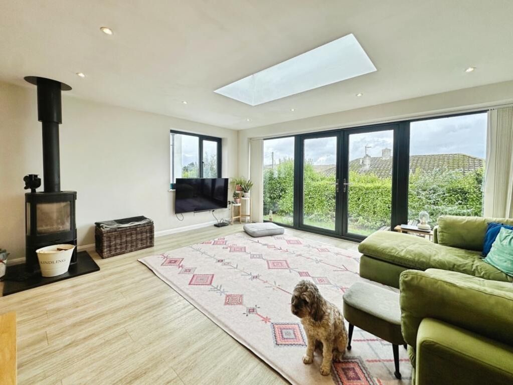 Property photo 2 of 26 4853841