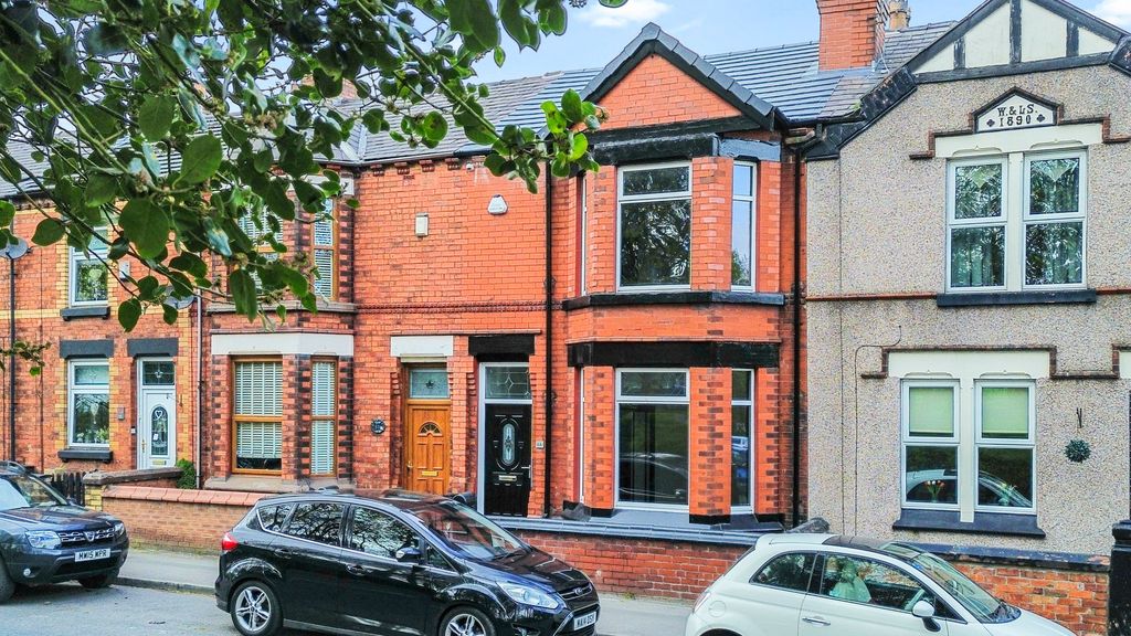 Property photo 1 of 37