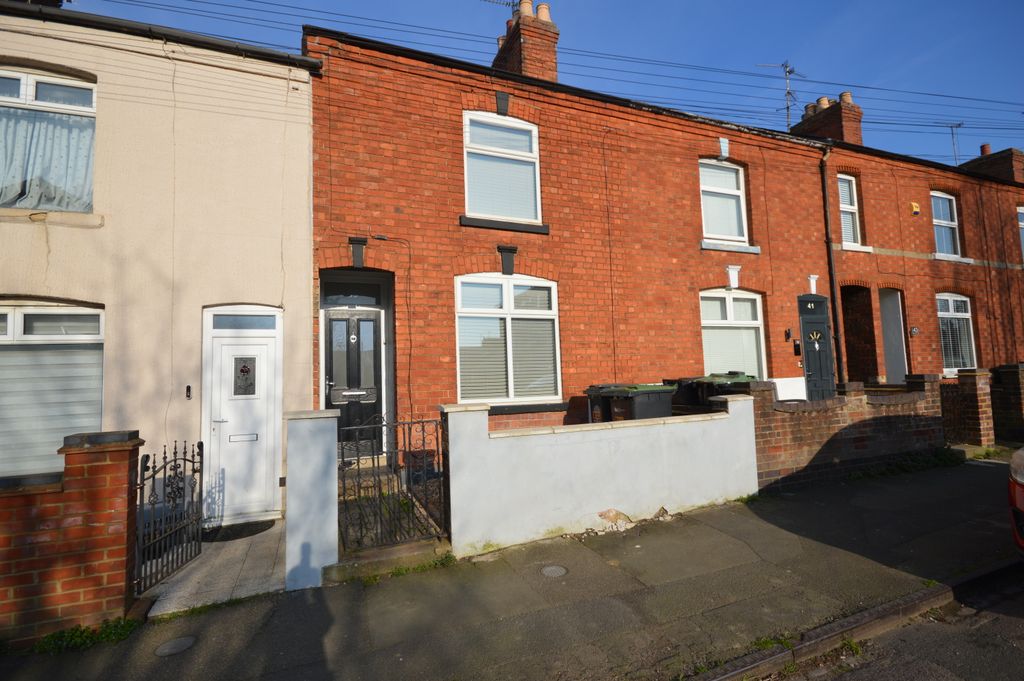 Property photo 1 of 8