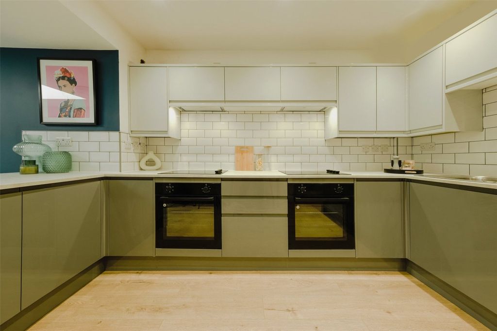 Property photo 3 of 9 Picture No. 07