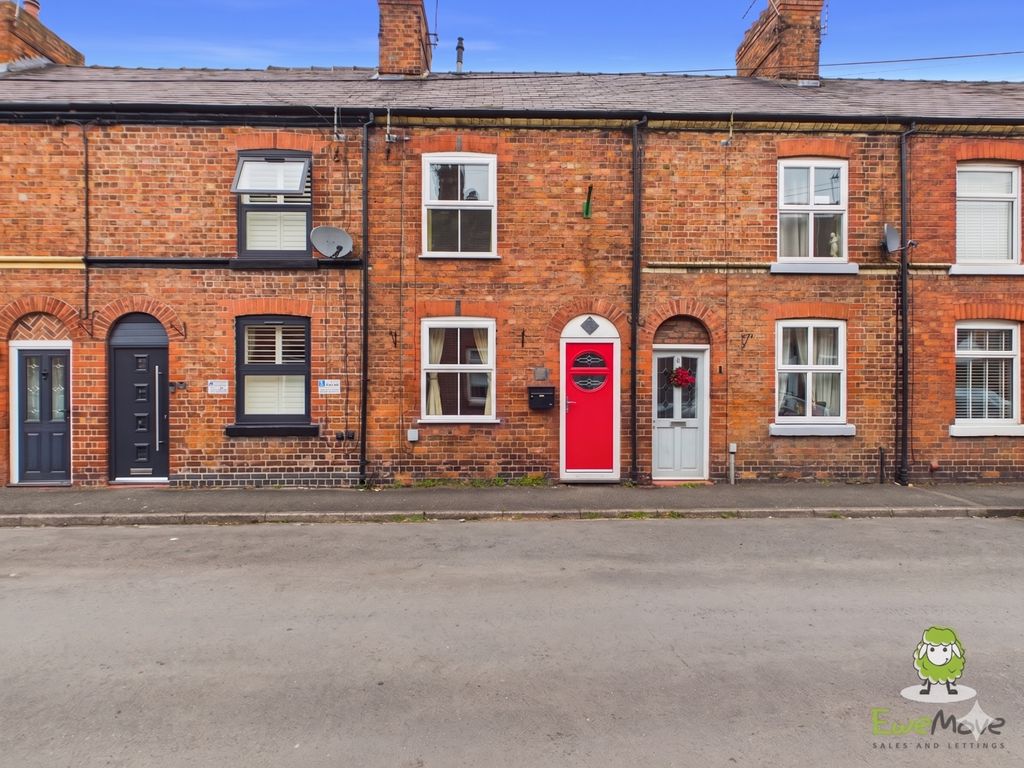 Property photo 1 of 17 Front Emilydimelowewemovewhitchurchandnantwich