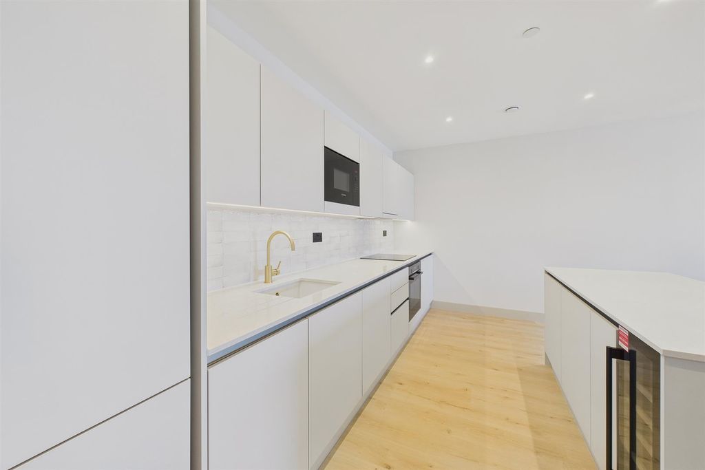Property photo 3 of 22 5.Jpg