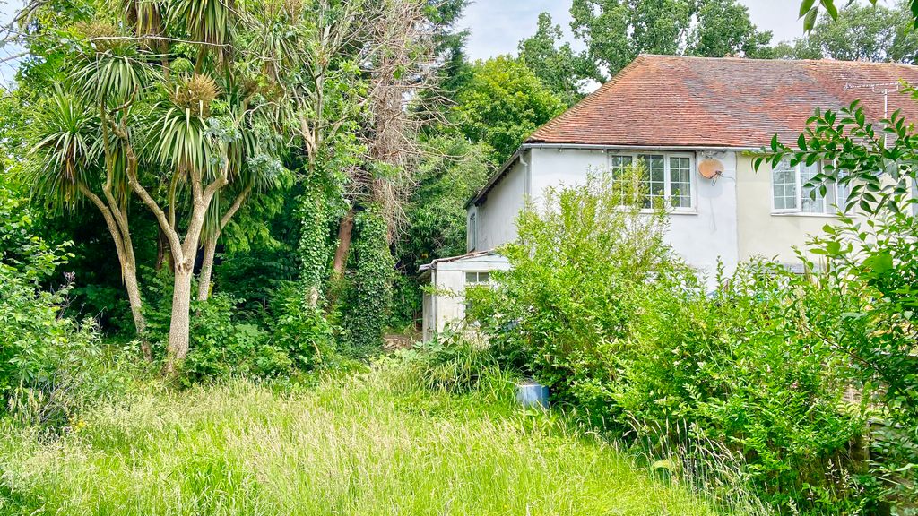 Property photo 1 of 13 Img_8709_Realistic