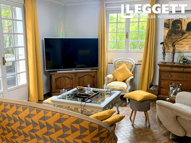 Property photo 3 of 10