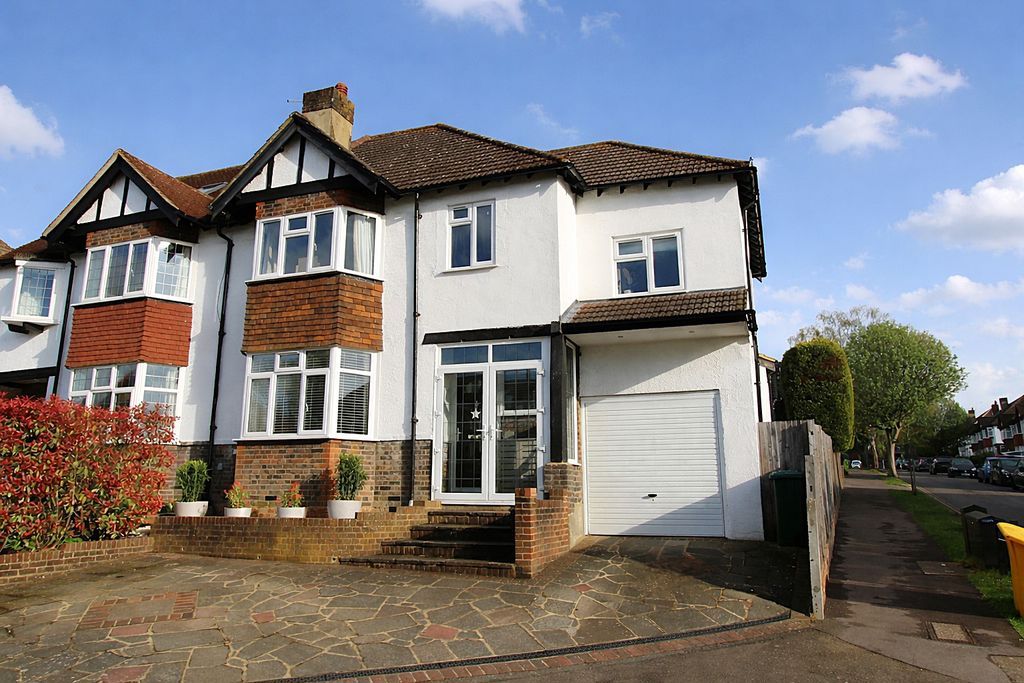 Property photo 1 of 19 Photo 20