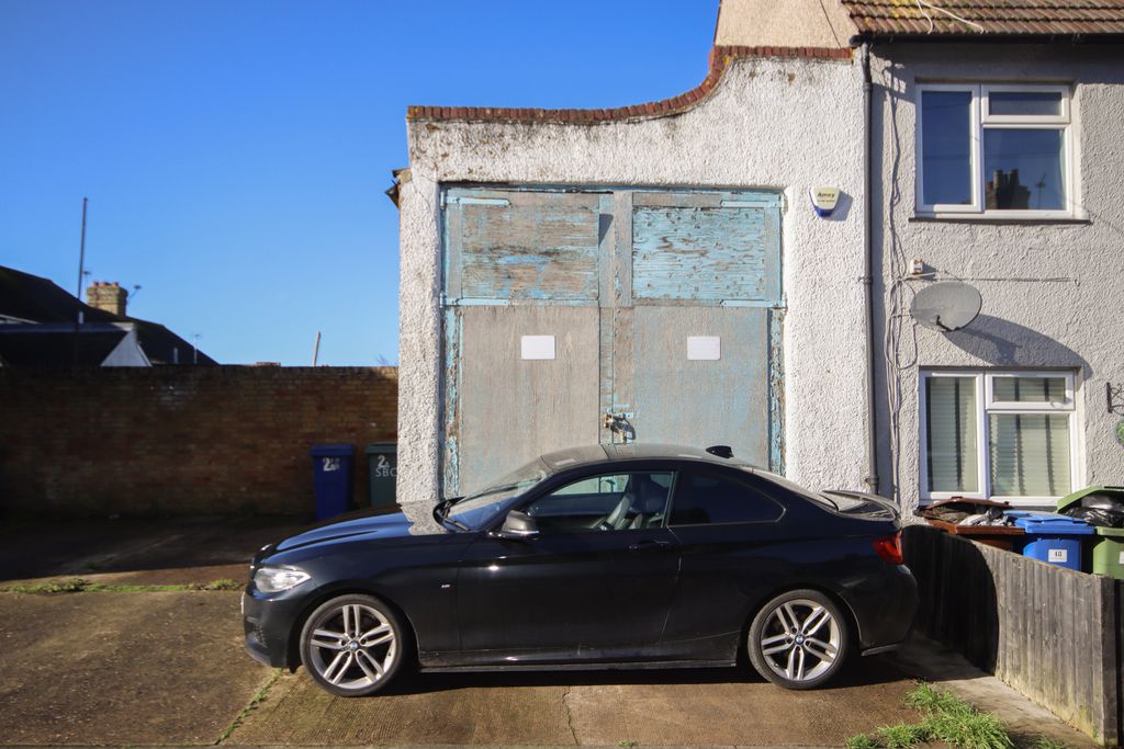 Property photo 3 of 4 Gallery