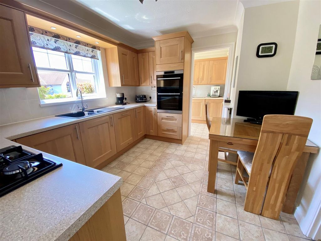 Property photo 3 of 15 10.Jpg