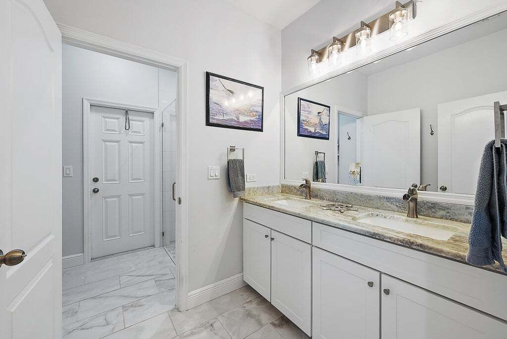 Property photo 2 of 2 <Alttext/>