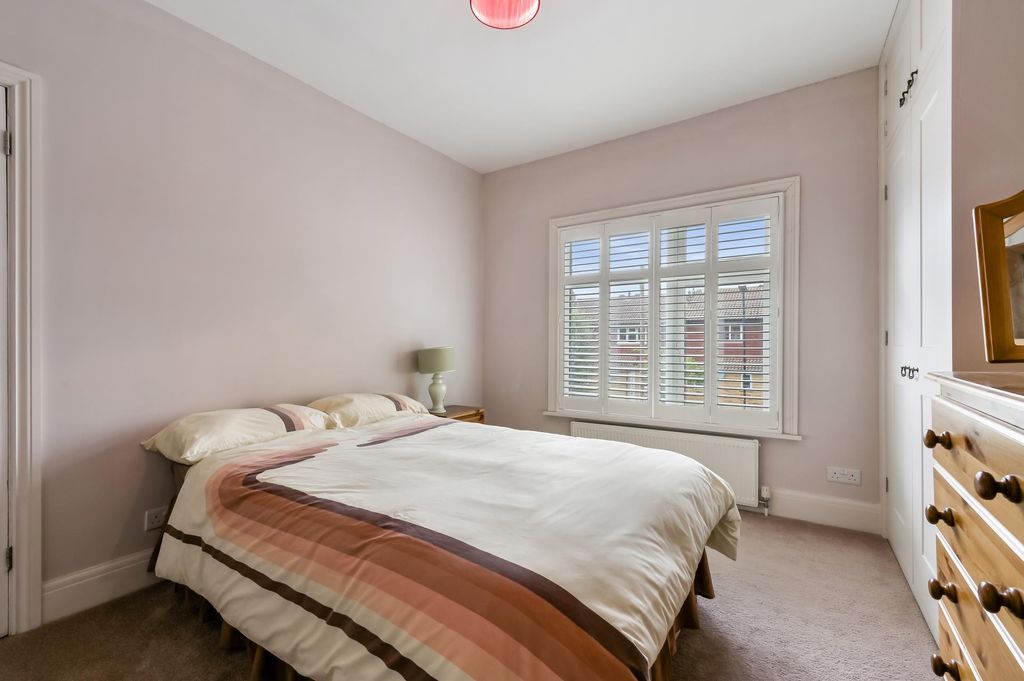 Additional image 12 of 3 bed semi-detached house for saleClifden Road, Brentford TW8