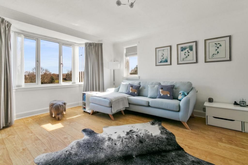 Property photo 2 of 24