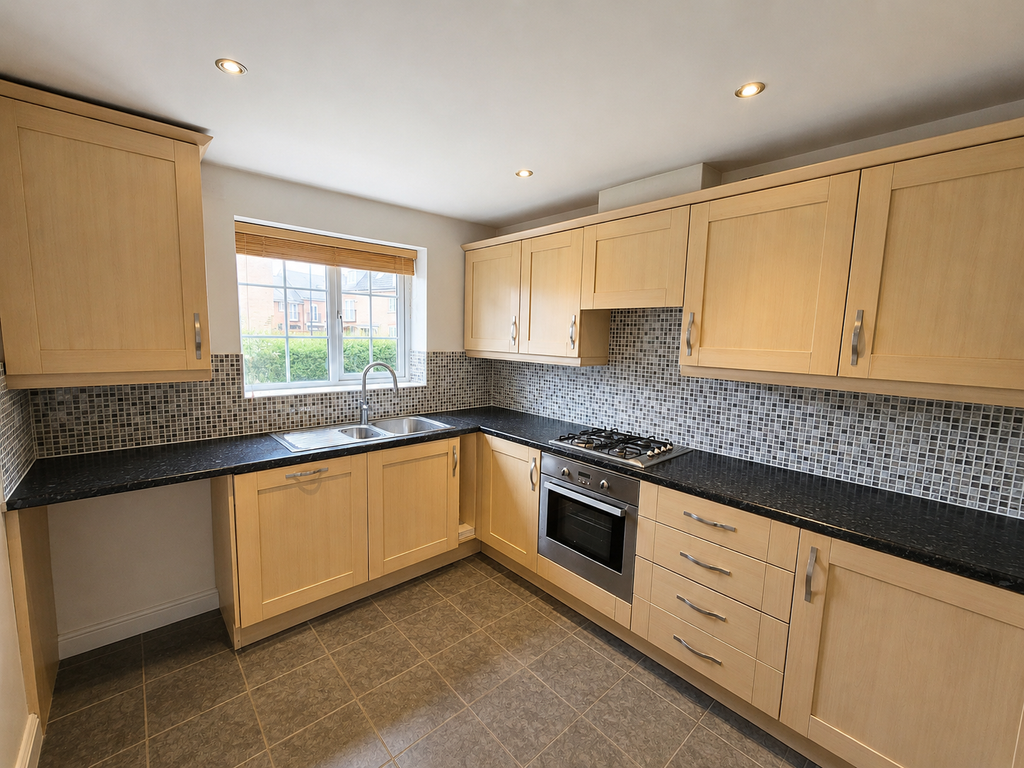 Property photo 2 of 9 Kitchen