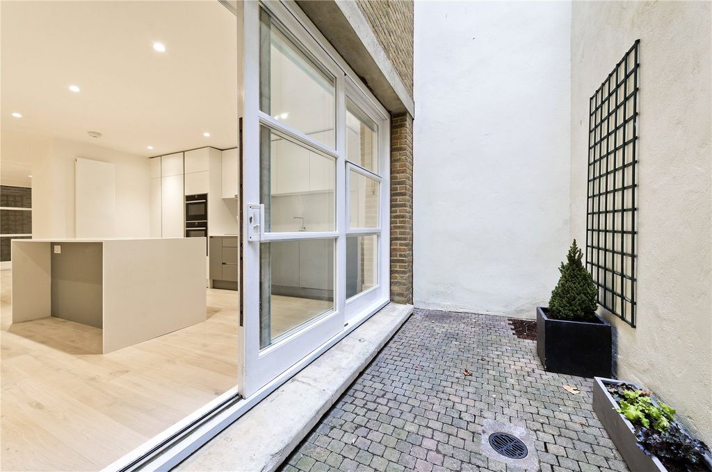 Property photo 3 of 12 Picture No. 72