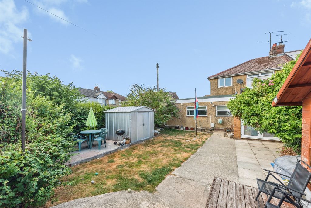 Property photo 3 of 19