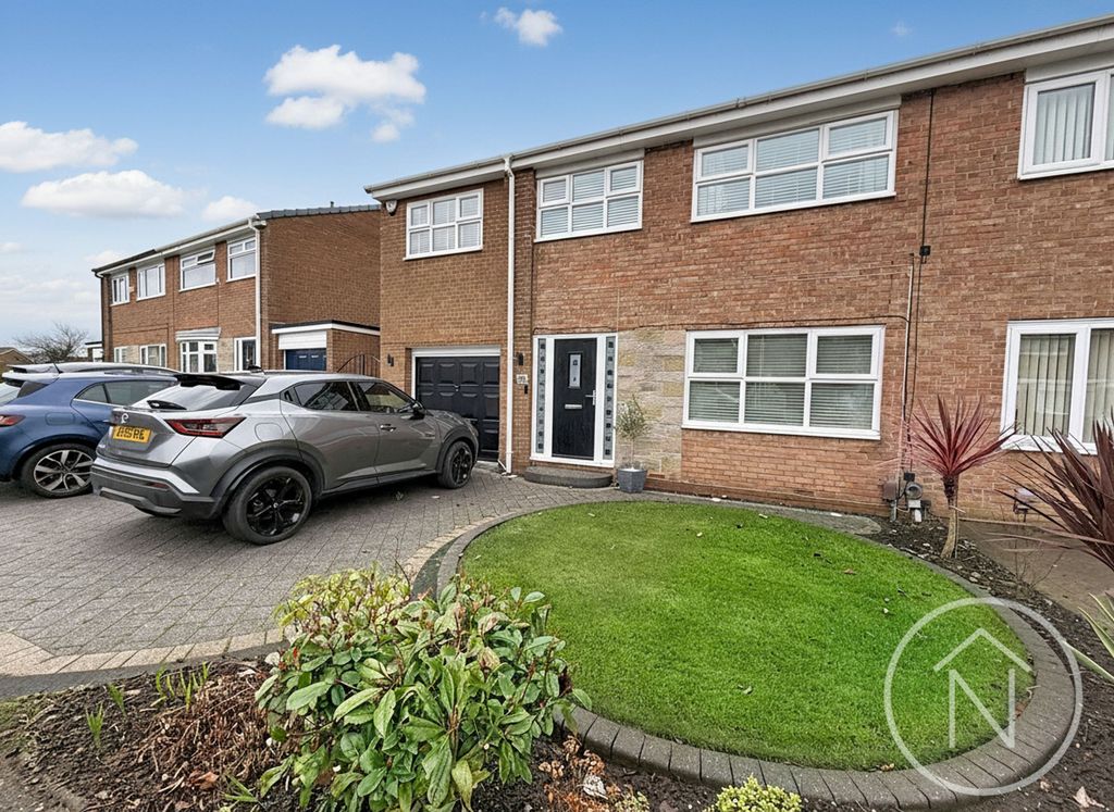 Property photo 1 of 21