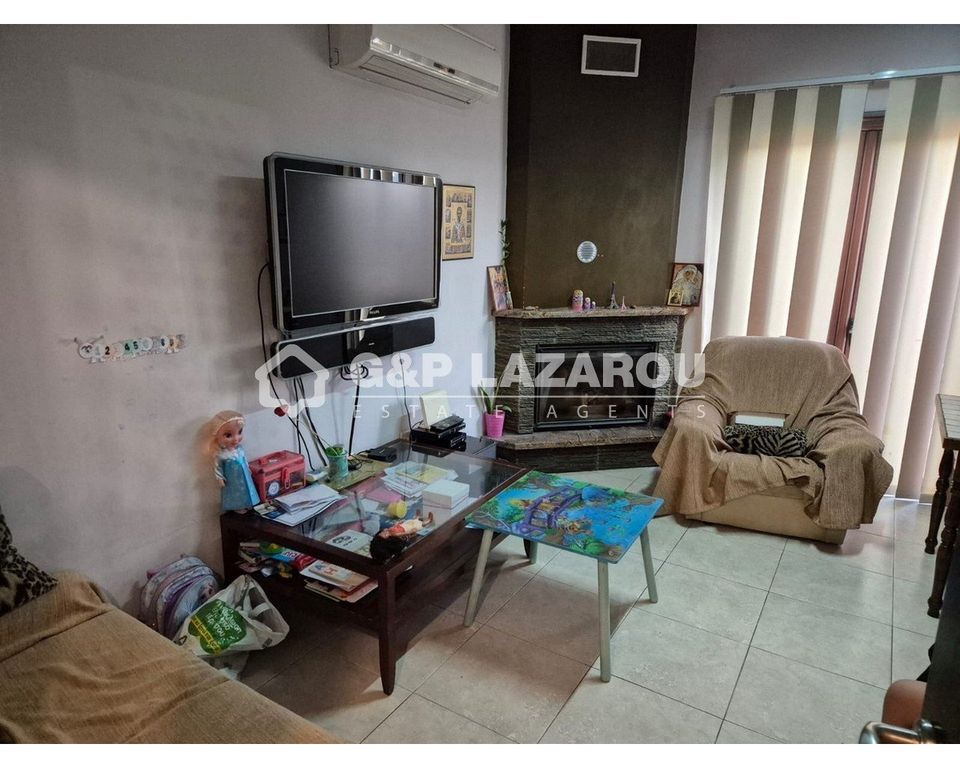 Property photo 3 of 14