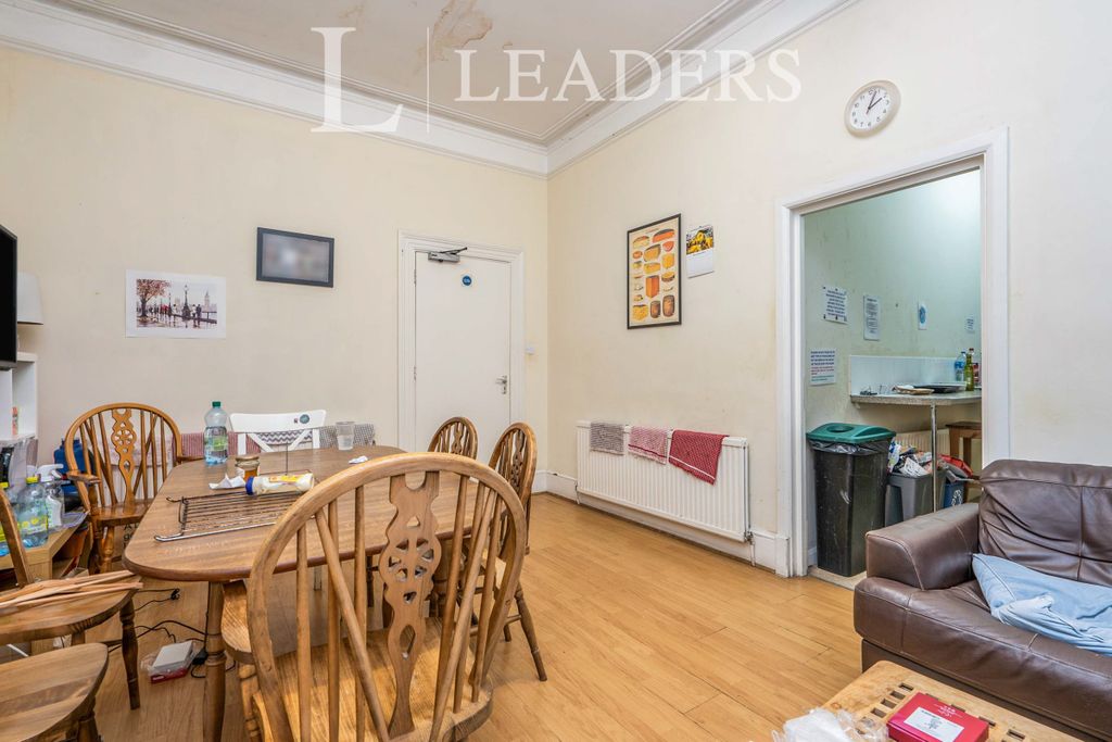 Property photo 3 of 6 0B4A1753-9254-Ec11-8