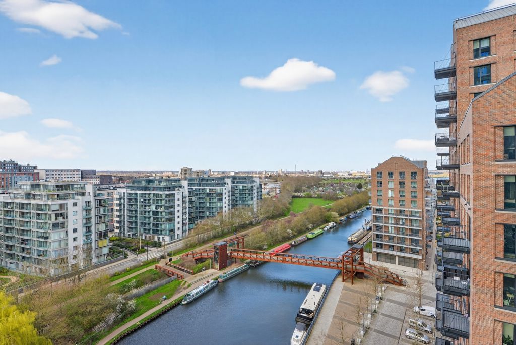 Property photo 3 of 11 Dsc_8855_High