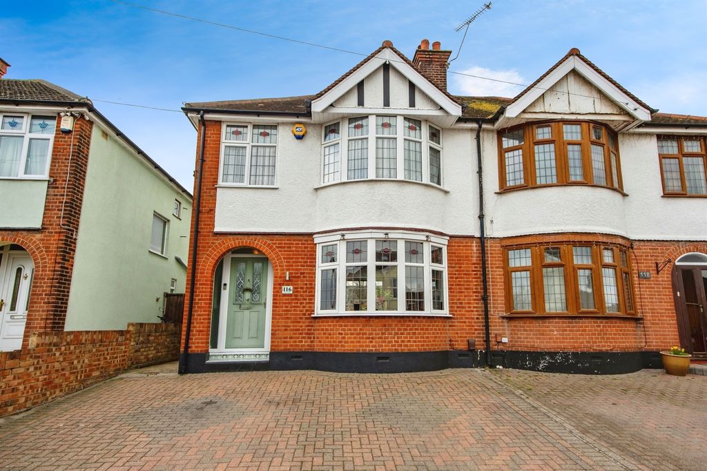 Property photo 3 of 19