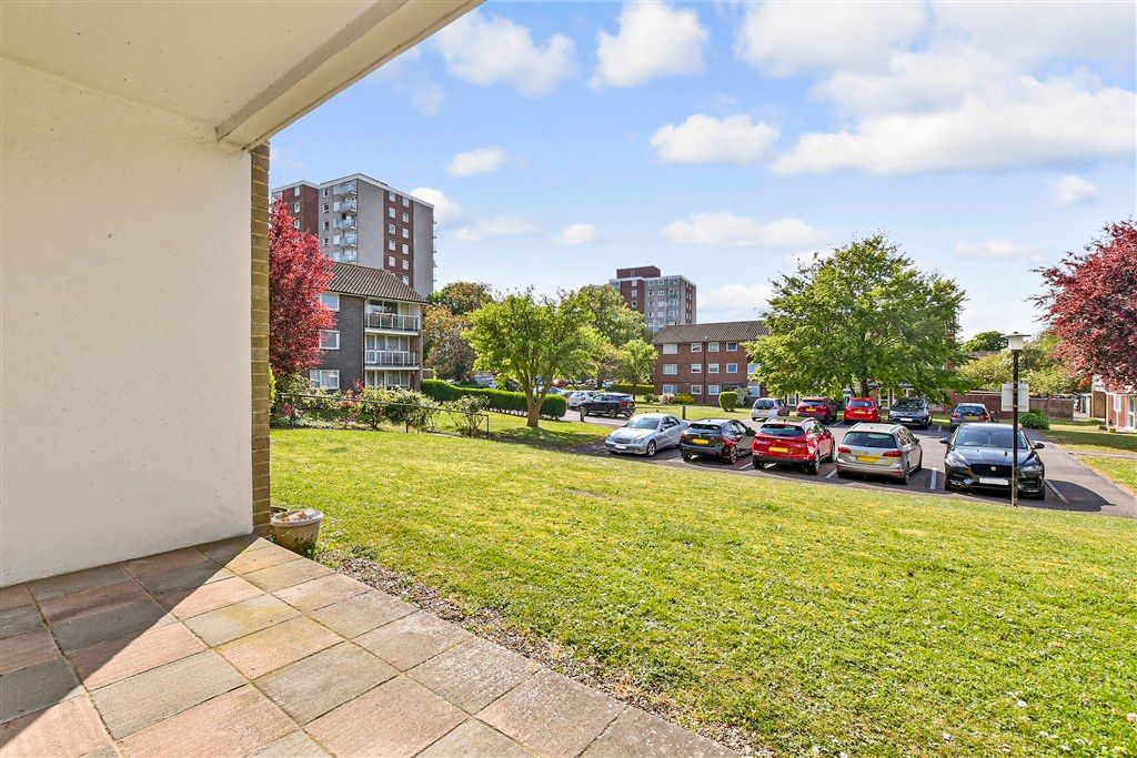 Property photo 2 of 15 Balcony / Terrace