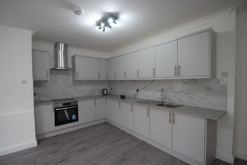 Property photo 2 of 11 Photo 9