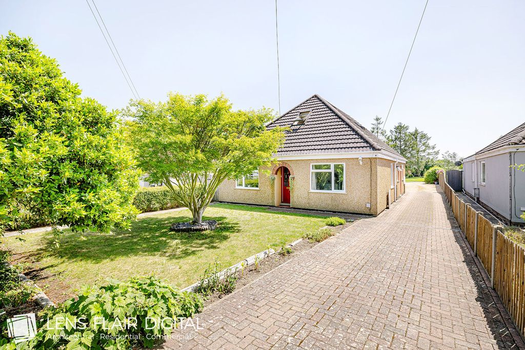 Property photo 1 of 30
