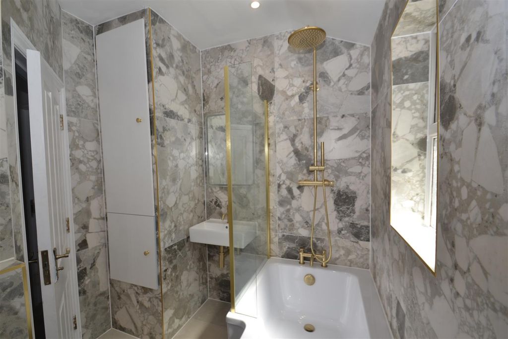 Additional image 14 of 5 bed shared accommodation to rentMount Pleasant Rd EX4