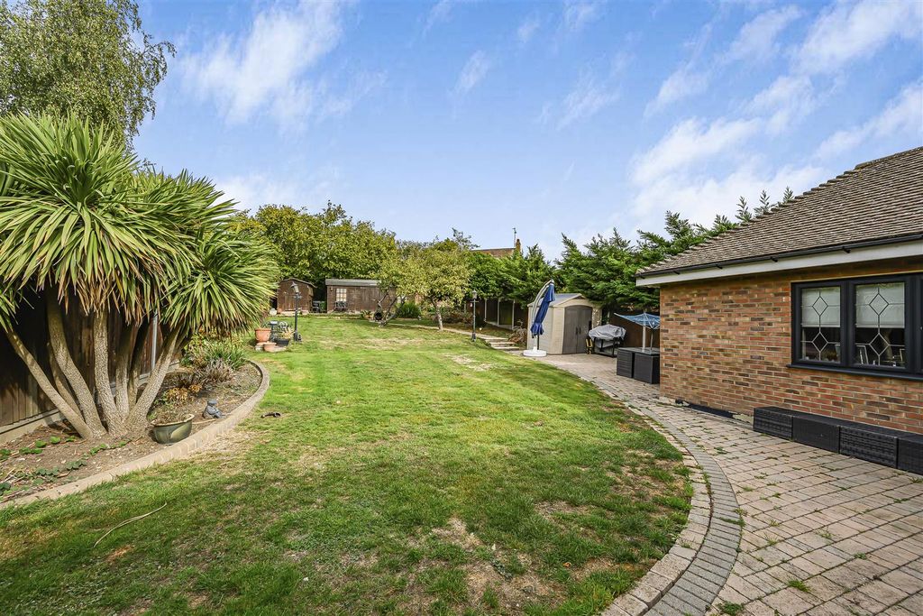 Property photo 3 of 23 3