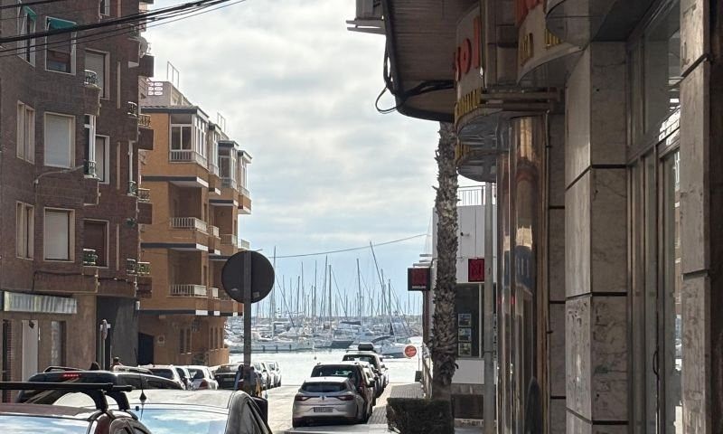 Property photo 1 of 30