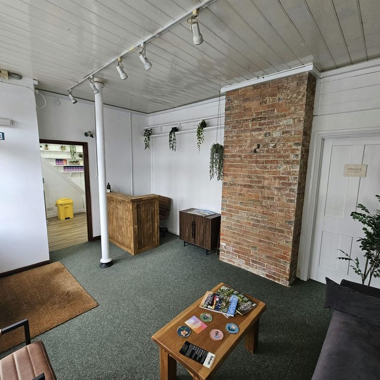 Property photo 3 of 5 20251020_104022_Resized.Jpg