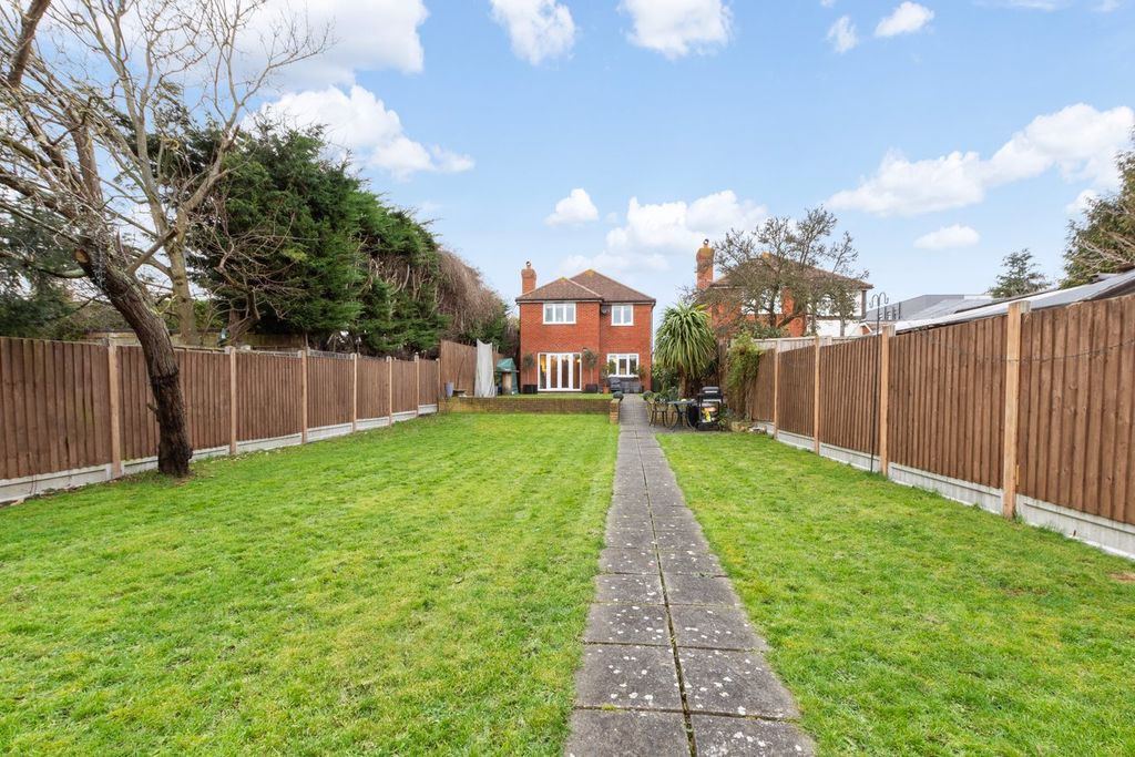 Property photo 1 of 22