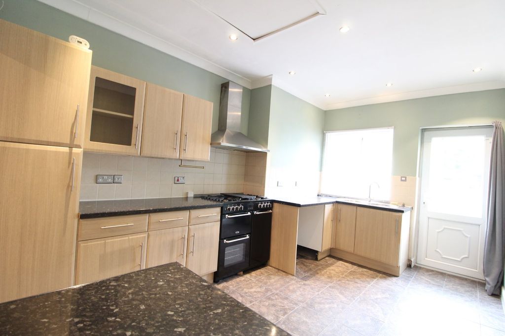 Property photo 3 of 11 Picture No. 09