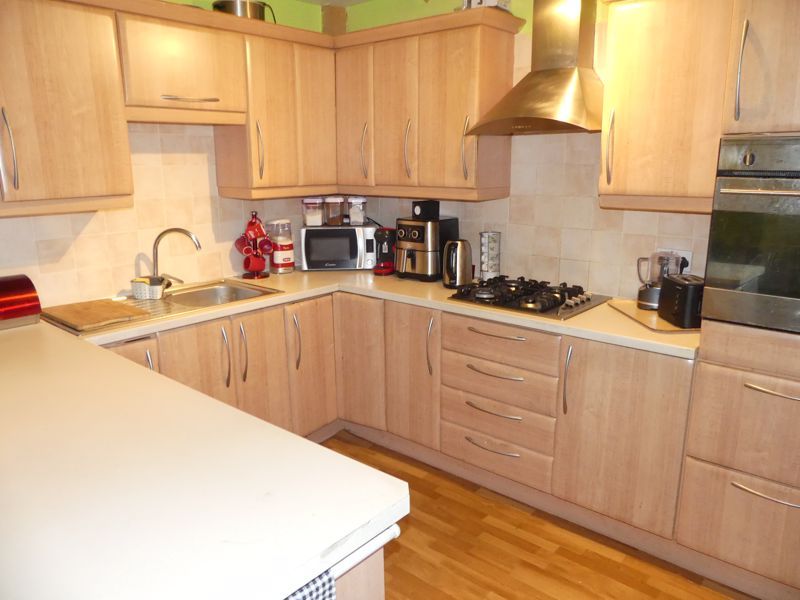 Property photo 2 of 17 Photo 15