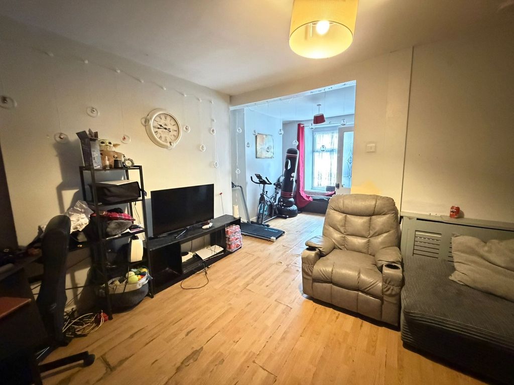 Property photo 2 of 12 Not Specified