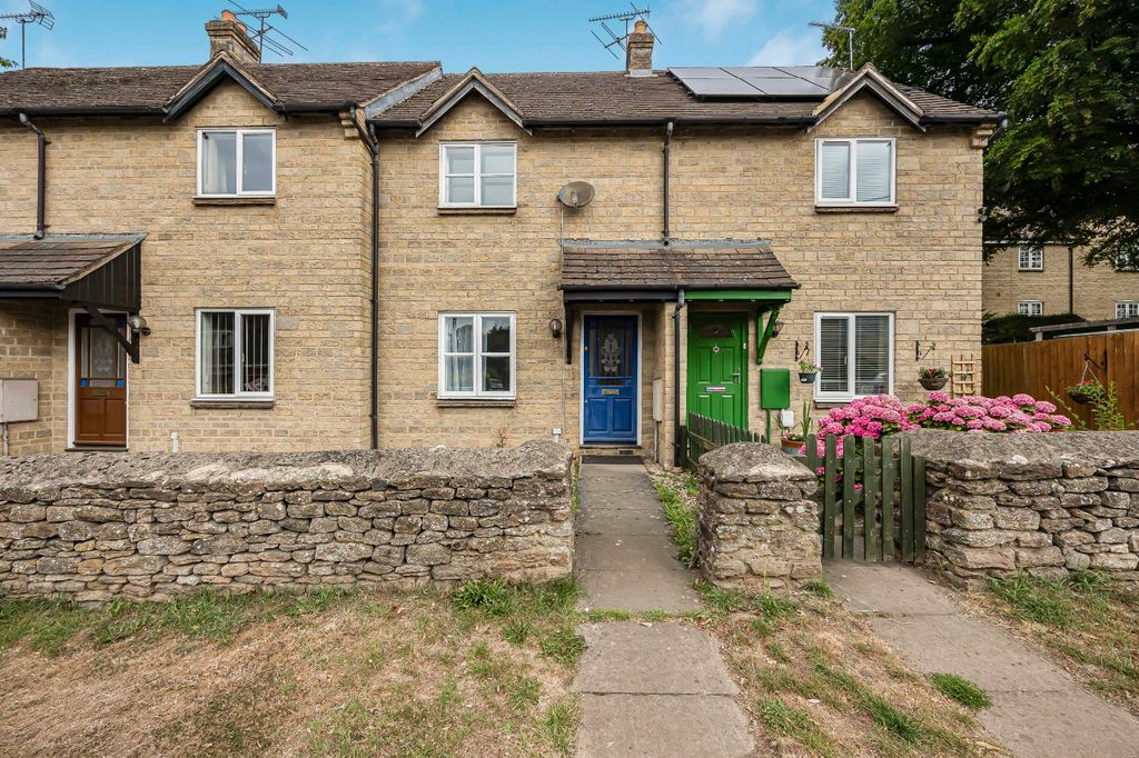 Property photo 1 of 14 Picture No. 02