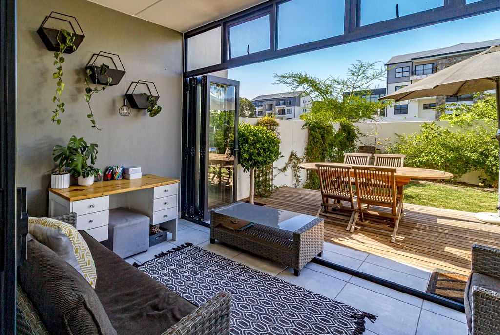 Property photo 1 of 50