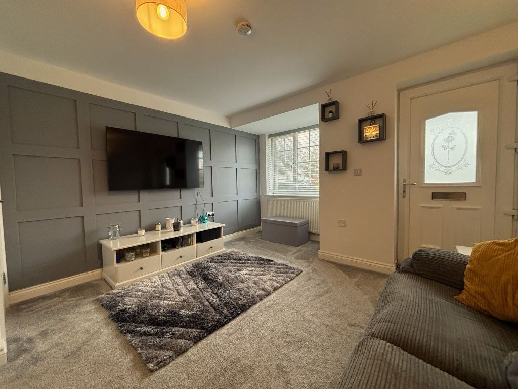 Property photo 3 of 18 Photograph 3