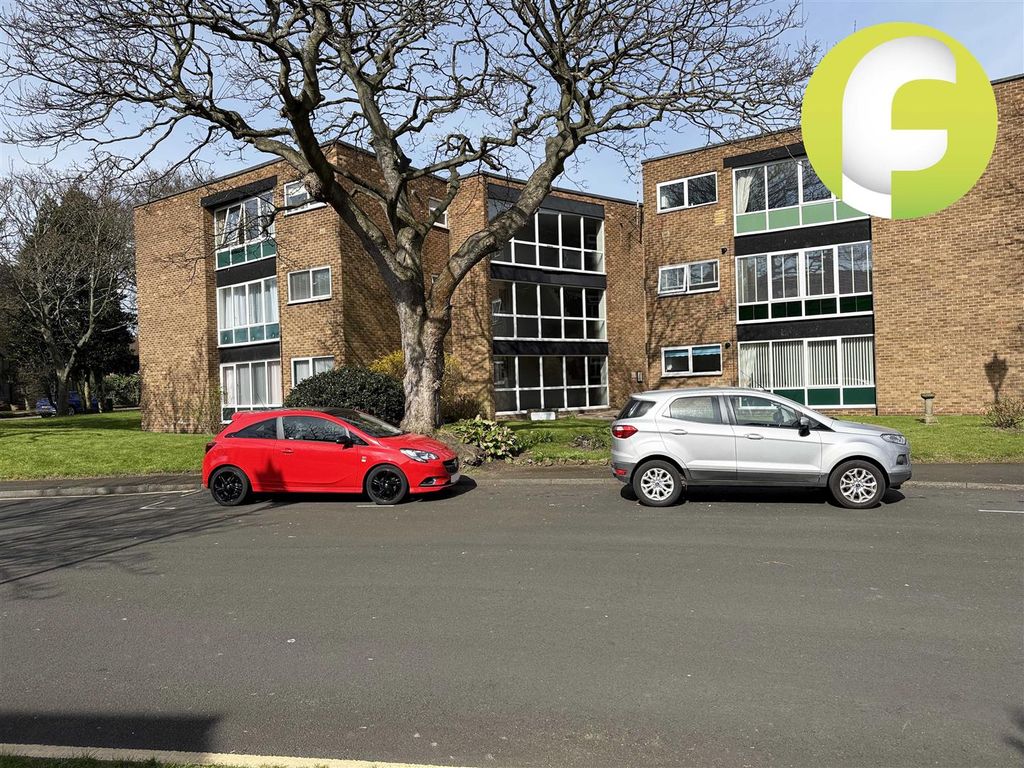 Property photo 1 of 7 Front 2.Jpg